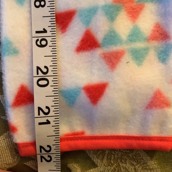 Eddie Bauer. NWT. Girls light pullover top. Beautiful southwestern desig… - Picture 10 of 10